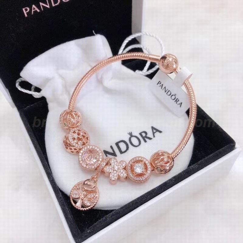 Pandora Bracelets 739